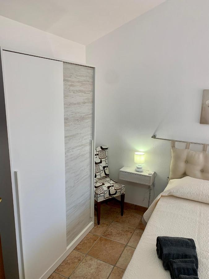 casa vacanza V&G Domus De Maria Esterno foto